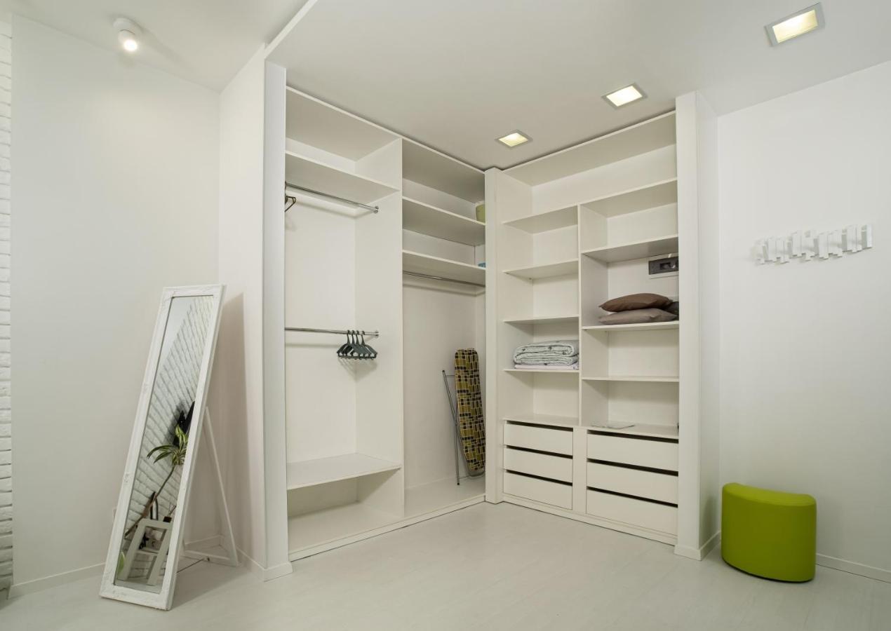 White Attic Apartment Одесса Экстерьер фото
